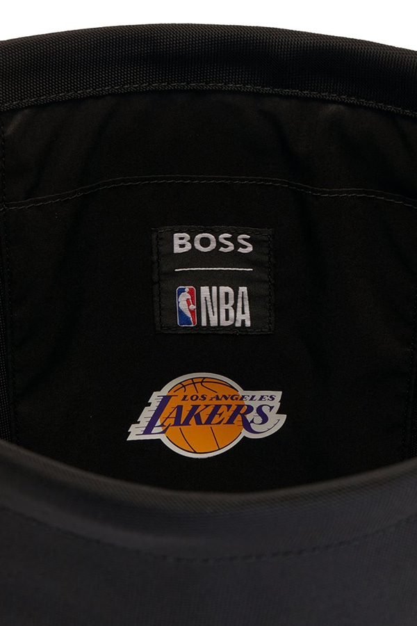 ΣΑΚΙΔΙΟ ΜΙΚΡΟ ΠΛΑΤΗΣ BOSS X NBA (LAKERS) - 001 ΜΑΥΡΟ